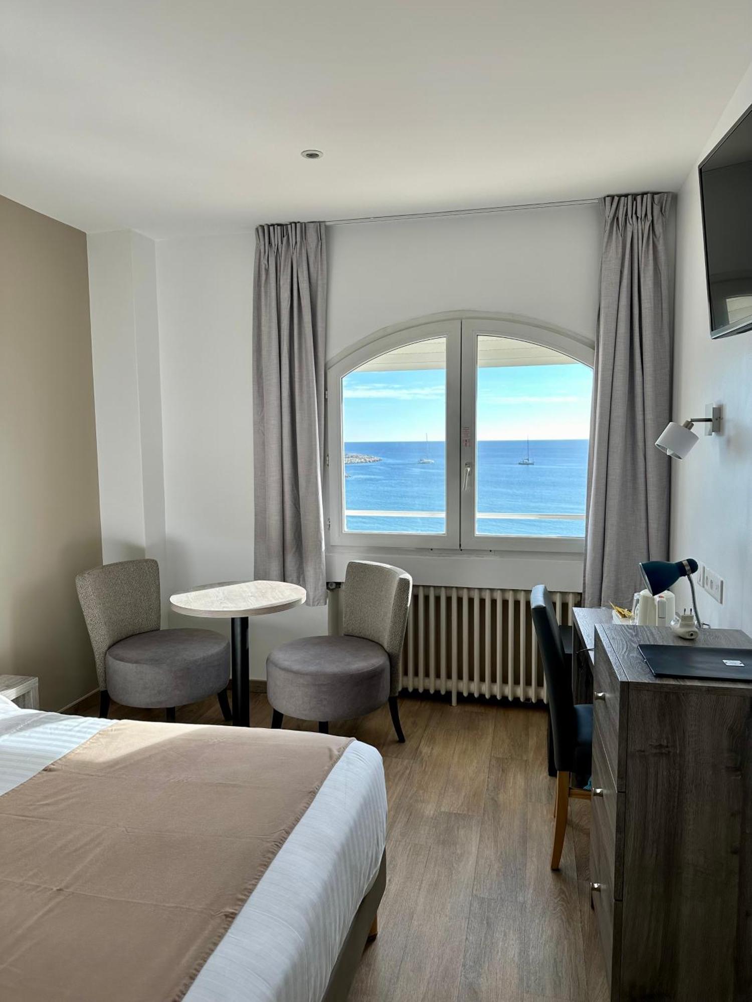 Hotel Beau Rivage Le Lavandou Kültér fotó