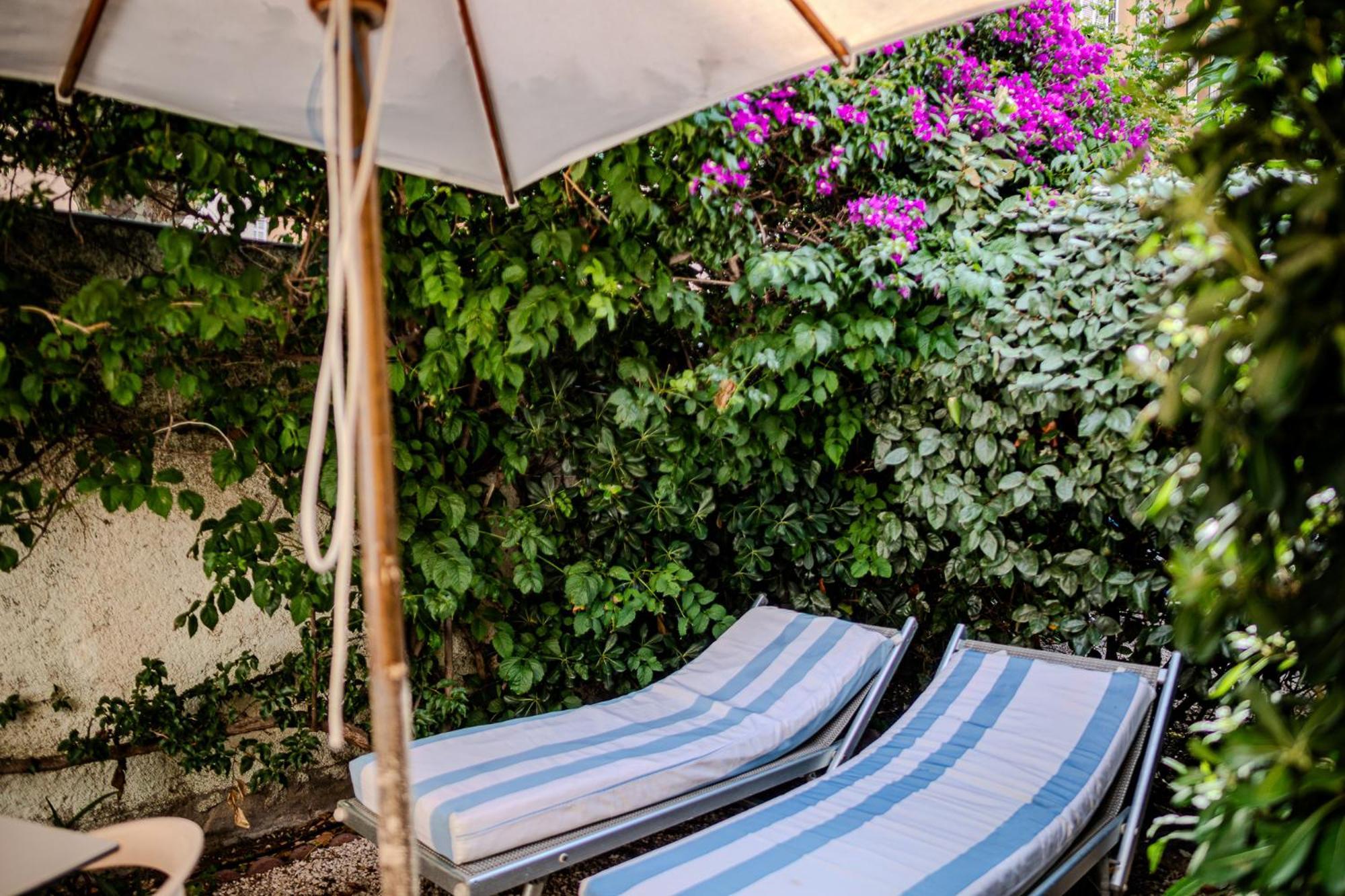 Hotel Beau Rivage Le Lavandou Kültér fotó